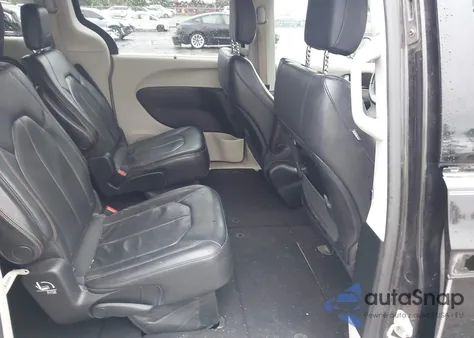 2018 Chrysler Pacifica Touring L z USA, uszkodzony, nr VIN 2C4RC1BG0JR237321